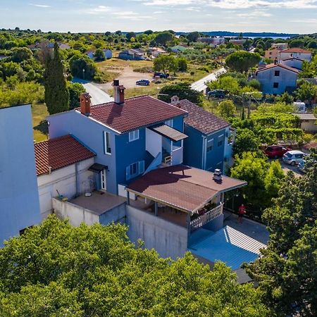 Apartman Ana Štinjan المظهر الخارجي الصورة