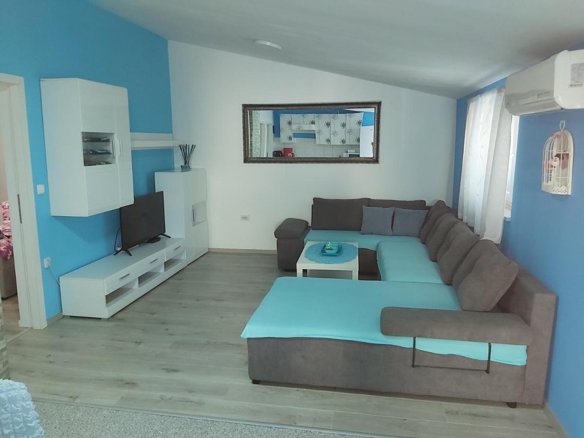Apartman Ana Štinjan المظهر الخارجي الصورة