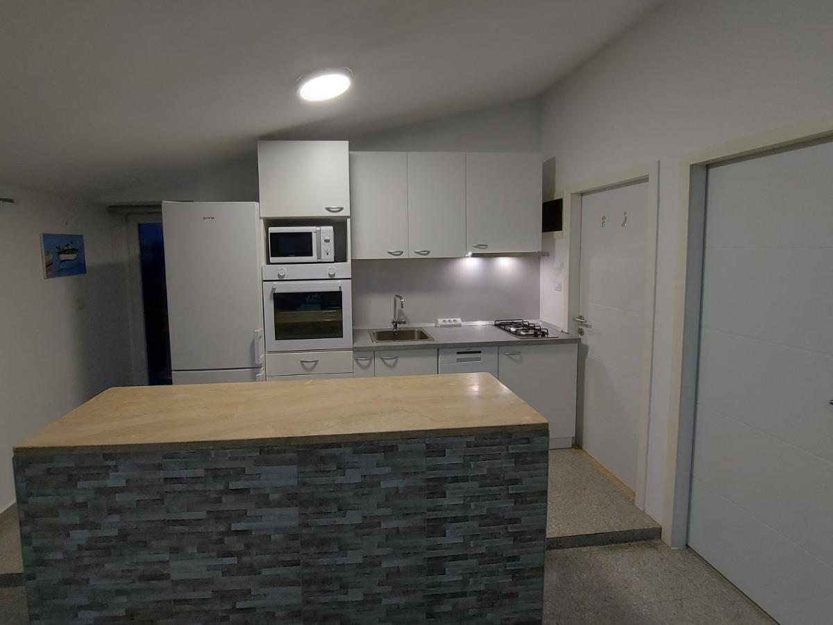 Apartman Ana Štinjan المظهر الخارجي الصورة